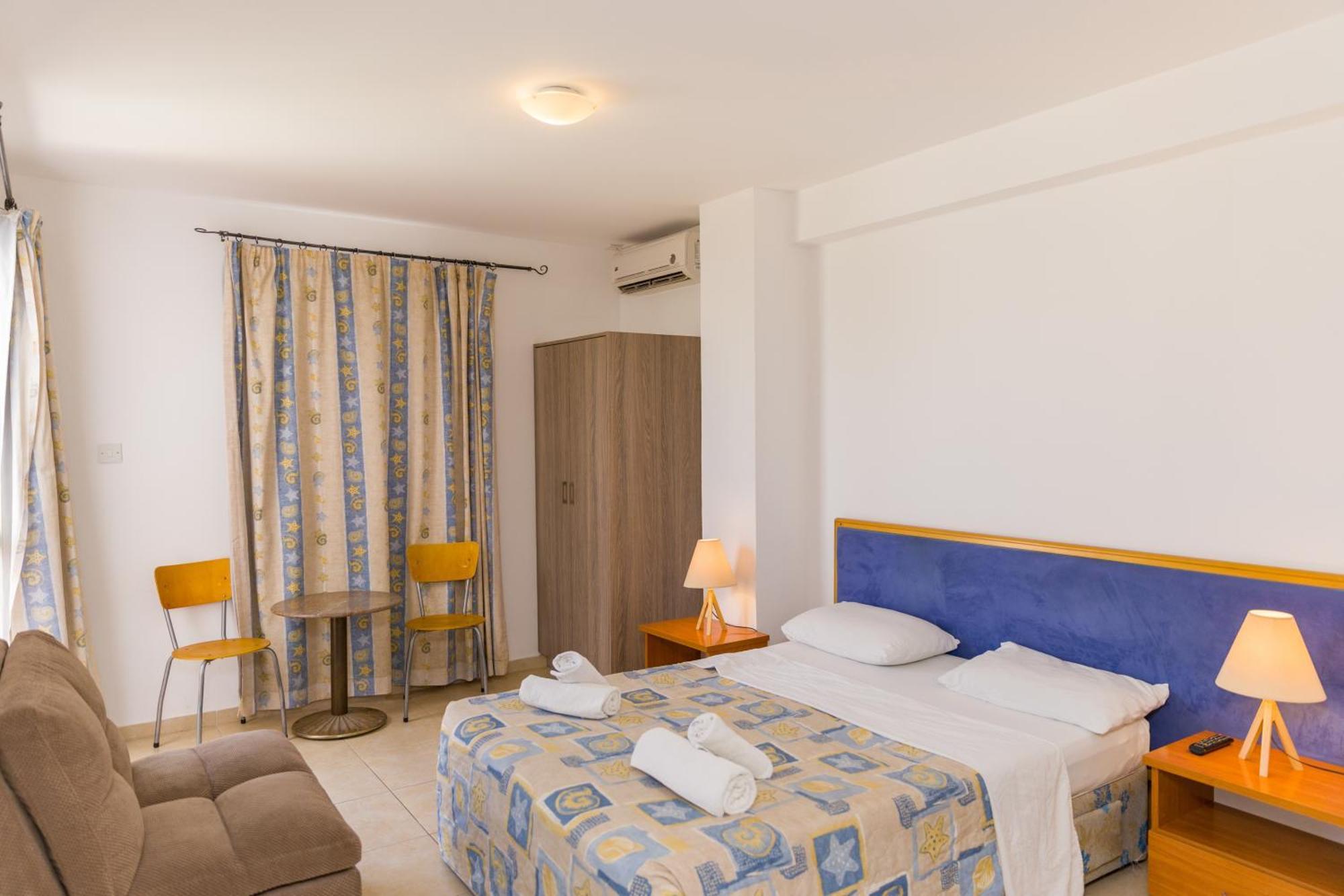 Alecos Hotel Apartments Paphos Luaran gambar