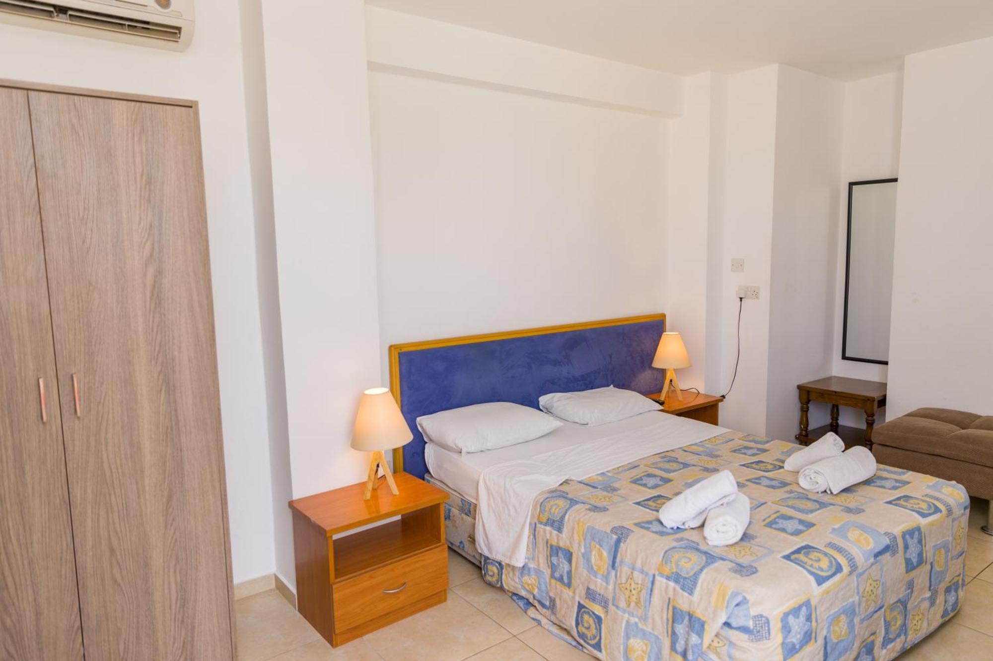 Alecos Hotel Apartments Paphos Luaran gambar