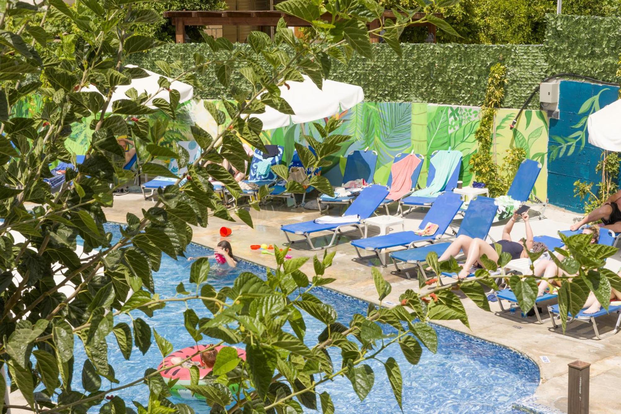 Alecos Hotel Apartments Paphos Luaran gambar