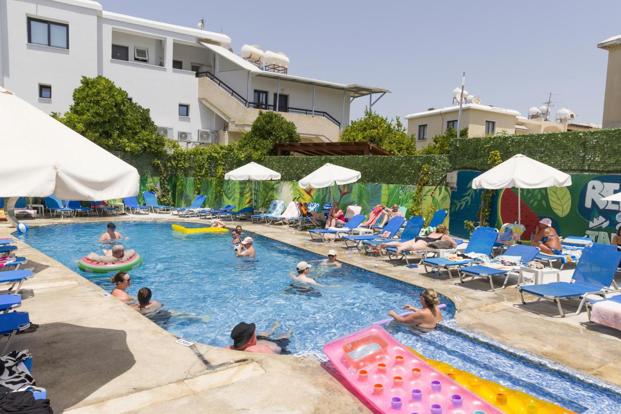 Alecos Hotel Apartments Paphos Luaran gambar
